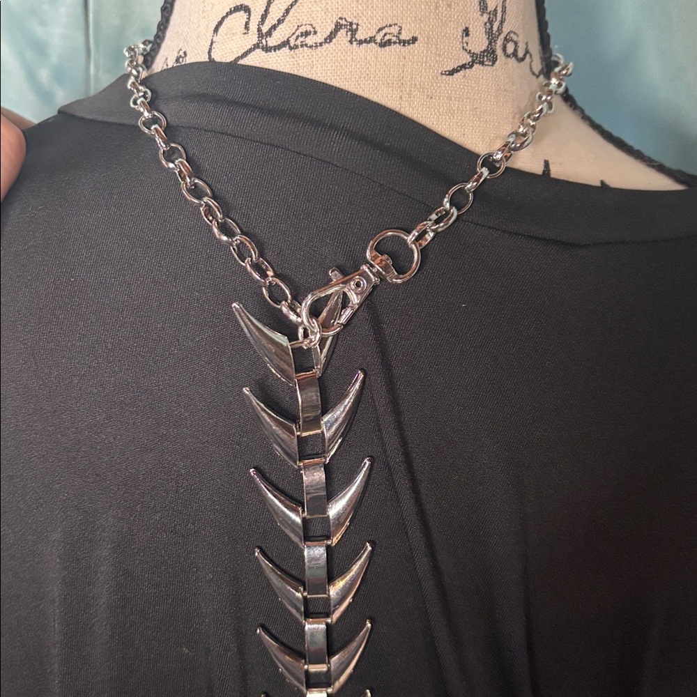 Vertebral Spike Amethyst Beaded Choker or Waist Chain Statement Metallic Goth - Picture 7 of 7